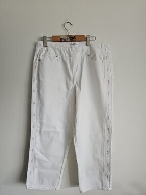 White Embroidered Side-Stripe Women’s Jeans